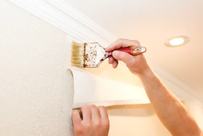 Pose de papier peint à Saint-Luperce — revêtements muraux et toiles de verre